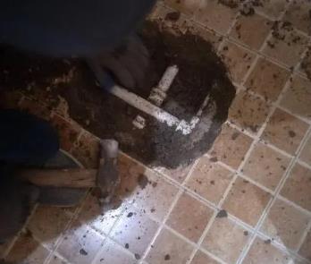 石门卫生间漏水维修公司为您分享下卫生间渗水如何处理及注意事项